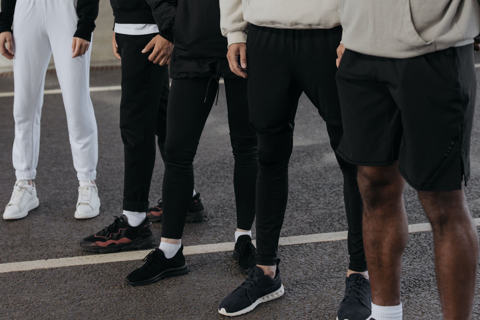 CUSTOM ACTIVEWEAR MADE FOR GROWING BRANDS